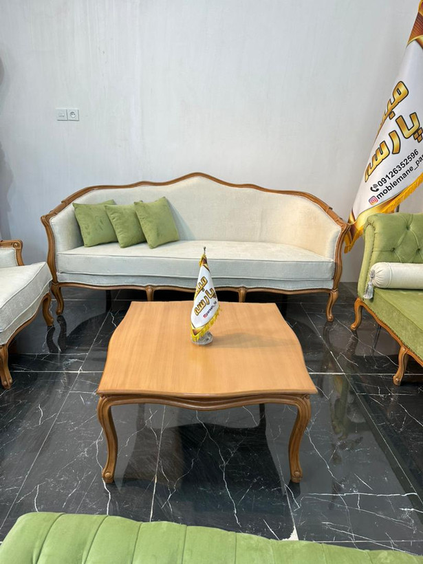 مبل فرانسوی ۸ نفره به همراه چستر و پاف ،مستقیم از تولیدی